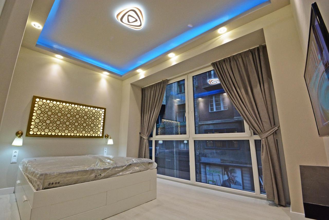 The Royals Downtown Apartamento Budapeste Exterior foto