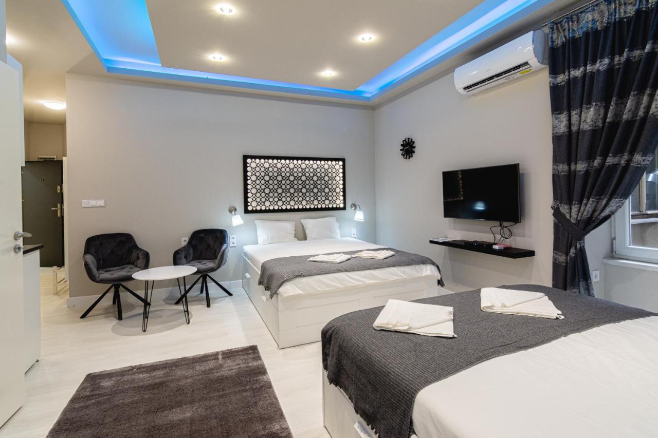 The Royals Downtown Apartamento Budapeste Exterior foto