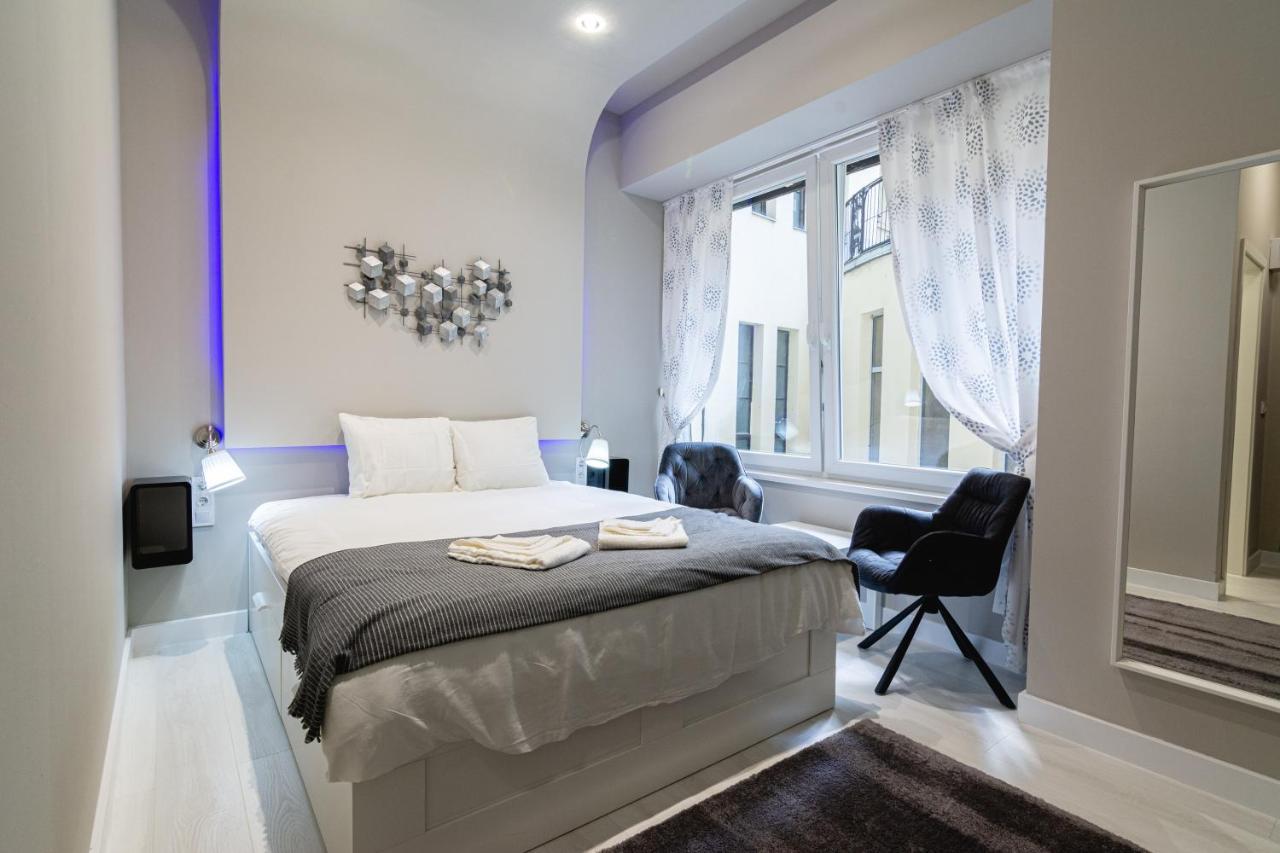 The Royals Downtown Apartamento Budapeste Exterior foto